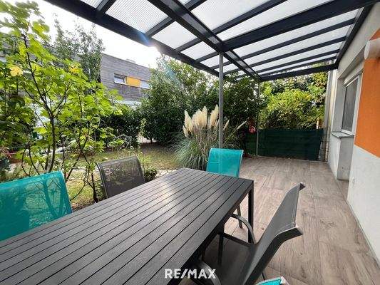 überdache Terrasse