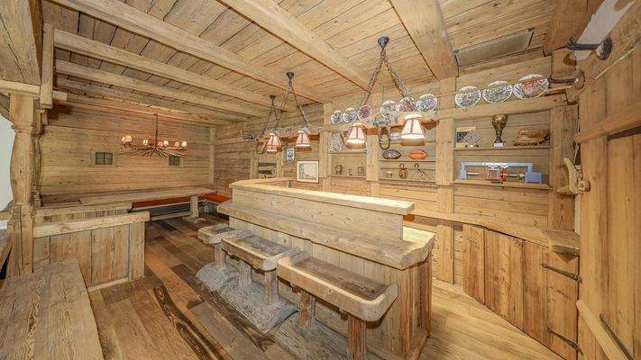 KITZIMMO-Großzügige Landhausvilla mit traumhaftem Kaiserblick kaufen - Immobilien Schwendt.