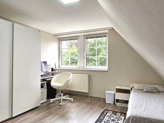 Zimmer 3 im OG