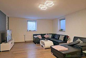 Blick ins Wohnzimmer