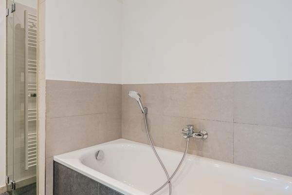 Badezimmer (Badewanne)