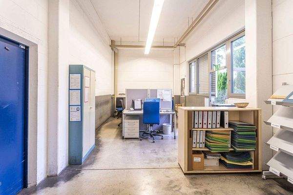 Büroraum Produktion Anbau 2001