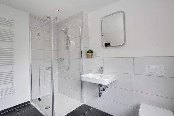 OG_Badezimmer (2_2).JPG