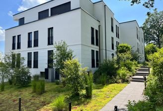 HOMBURG-UNINÄHE; 2 ZKB WOHNUNG MIT EBK outlet UND 2 LOGGIAS