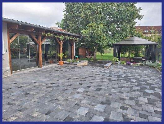 Terrasse und Wintergarten