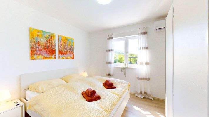 Schlafzimmer 3 - Haus oben