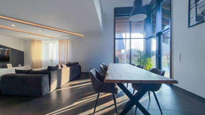 Modernes Wohn-Esszimmer