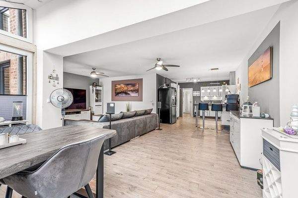 Wohnbereich - rechte Wohneinheit