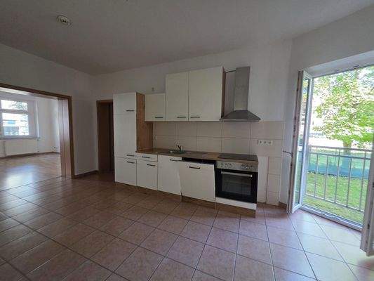 Wohnküche mit Blick zum Wohnzi