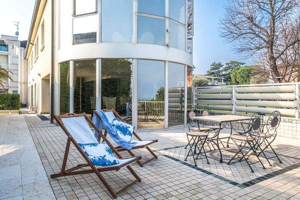 013-Yacht House-Desenzano-19.jpg