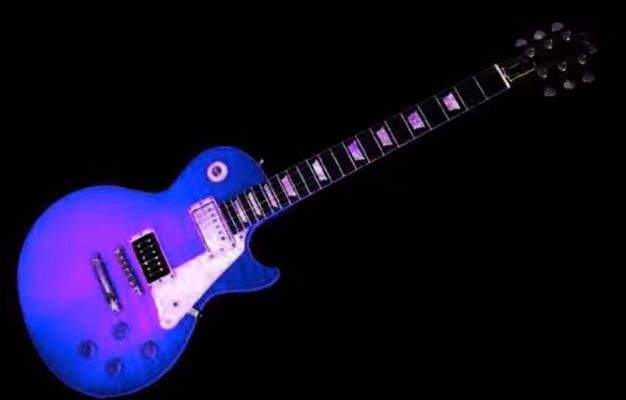 Musikbar Gitarre.jpg