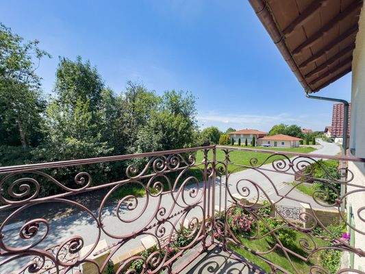 Balkon mit Süd-Ausrichtung