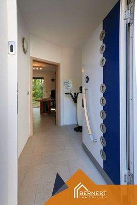 Eingang Büro EG Mitte