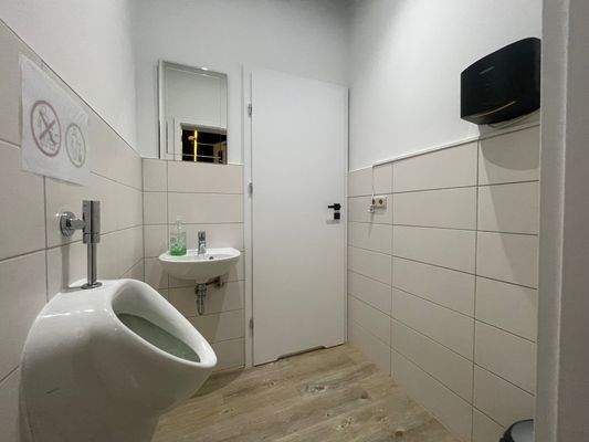 Männer WC.jpg