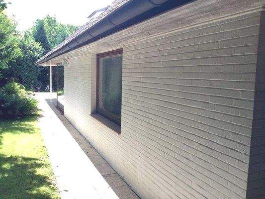 Ruhiges Kinderzimmer im EG