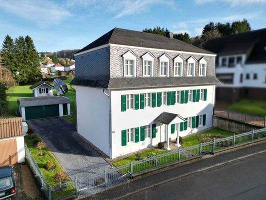 Energieeffizientes Landhaus-Ensemble in Illingen