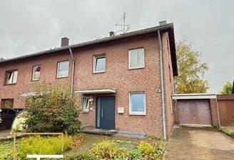 Reihenhaus mit Gartenansicht