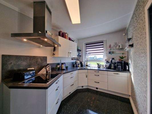 Hochparterre Küche