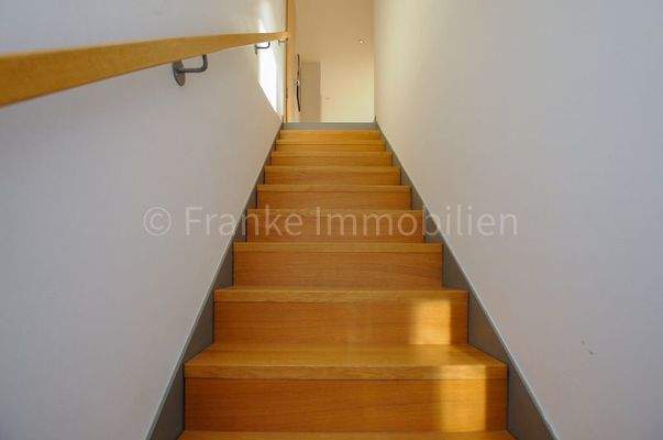 Treppe zur unteren Etage