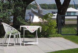 Garten Terrasse zum See