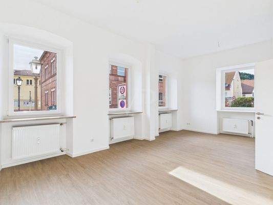 großzügiger Wohnbereich