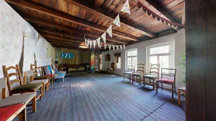 Partyraum im Nebengelass 