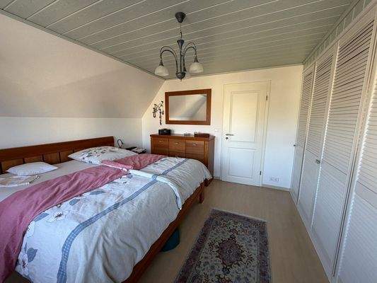 Schlafzimmer, Ansicht2, DG