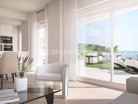 Luxurious Real Estate Close to the Sea in Torre del Mar