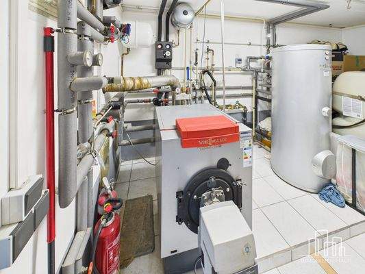 CAM02839G0-PR0320-STILL037