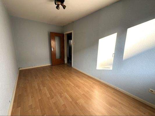 Kinder-/Arbeitszimmer