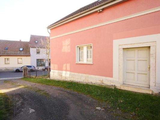  HINTERZUGANG zur Diele - Gästezimmerfenster