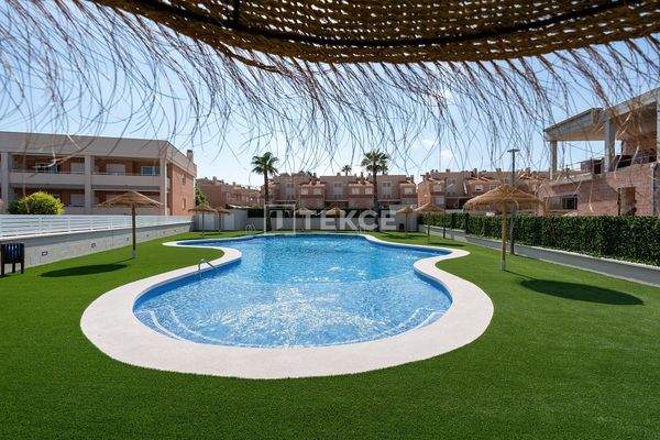 Villas Boasting Chic Design in Gran Alacant Alicante