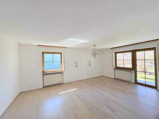 Lichtdurchflutetes Wohnen und Essen