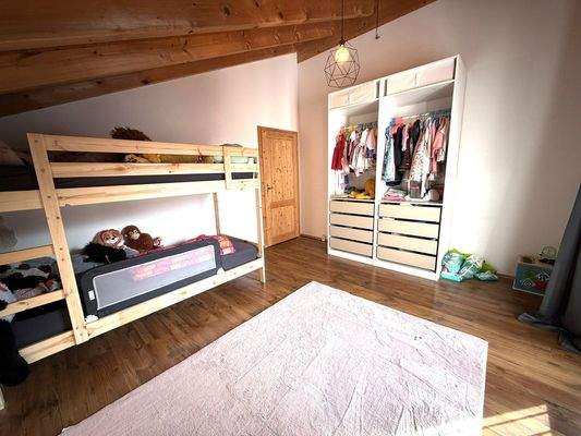 3. Schlaf/Kinderzimmer