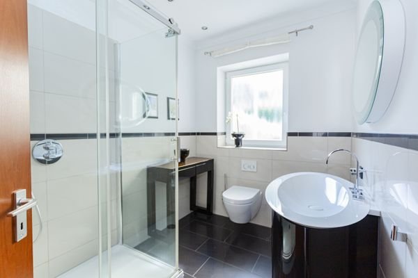 Badezimmer 1. OG