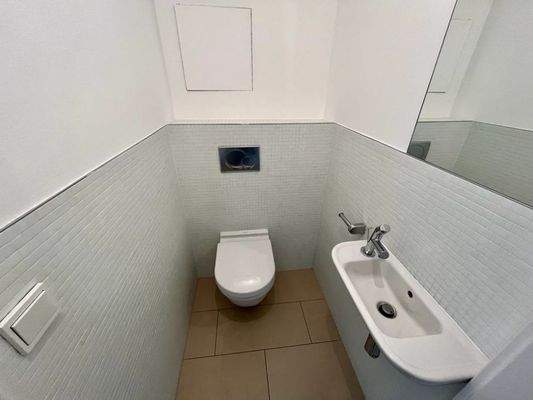 39c0f1fb-50fb-4a1d-b