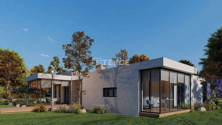 Sea-View Detached Villas with Large Gardens in Urla, İzmir