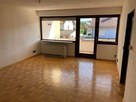 Wohnzimmer mit Ausgang zur...