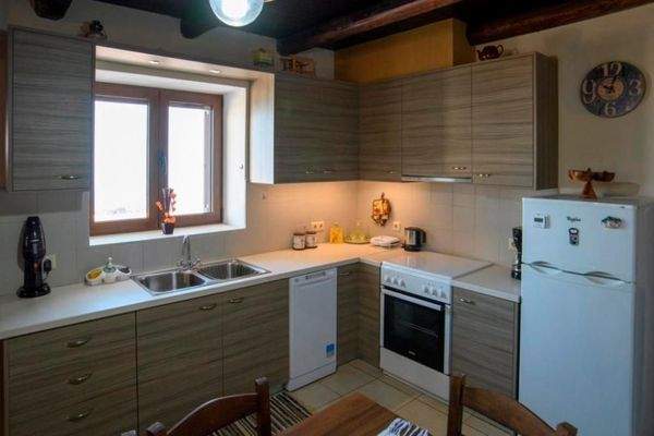 Südostkreta, Anatoli: Wohnung im ersten Stock mit Berg- und Meerblick zu verkaufen