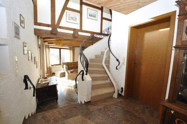 Flur / Treppenaufgang