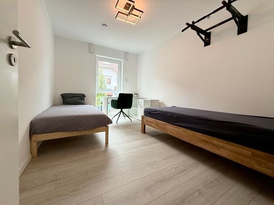 Kinderzimmer / Büro