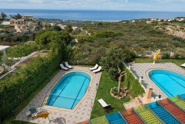 Villa-for-sale-in-Rousospiti-Houses-for-sale-in-Ro