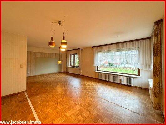 Wohn- und Esszimmer Bild 2