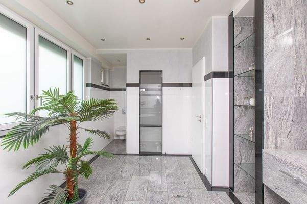 Bad 1 - Hauptresidenz