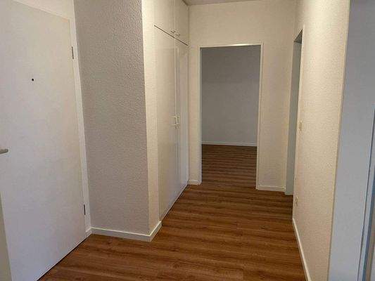 Flur mit Einbauschrank