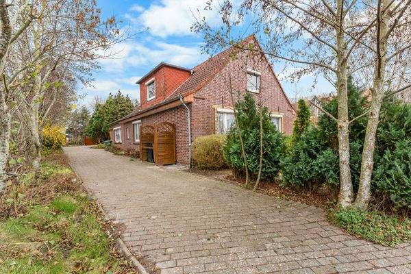 Außenansicht Haupthaus