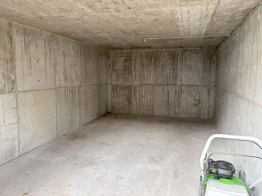 Garage mit viel Platz