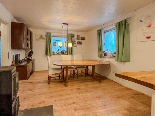 Essbereich - hier findet jedes Familienmitglied seinen Platz