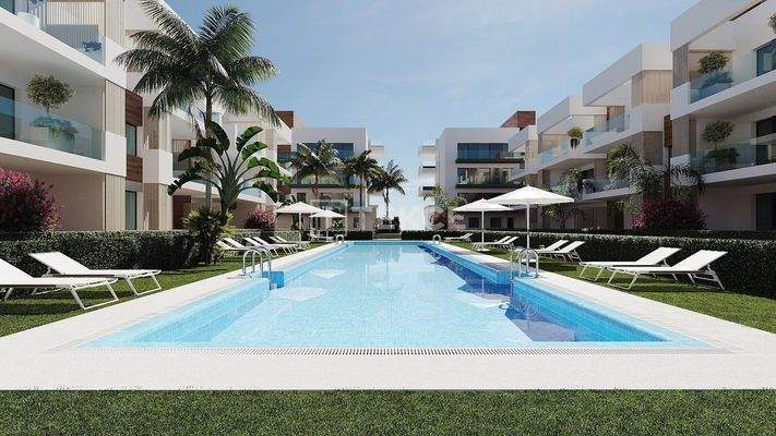Modern Flats Within Walking Distance of the Beach in San Pedro