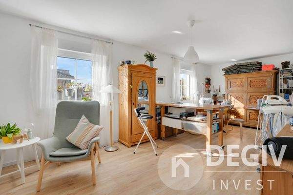 Gäste-/Arbeitszimmer